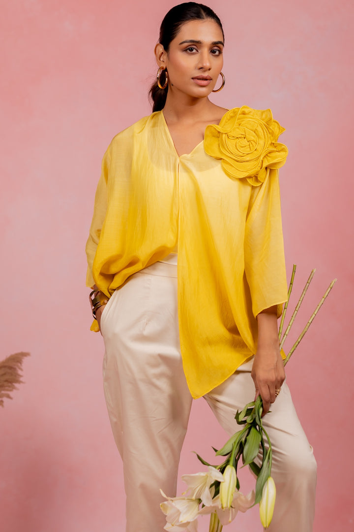 Bloomlight Top