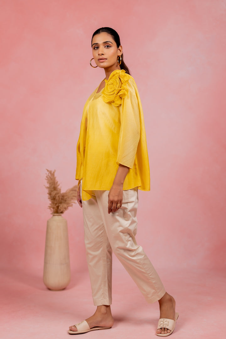 Bloomlight Top